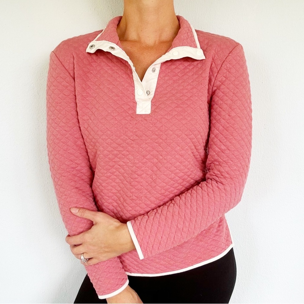 Wallflower pink quilted quarter button pullover style sweatshirt size medium